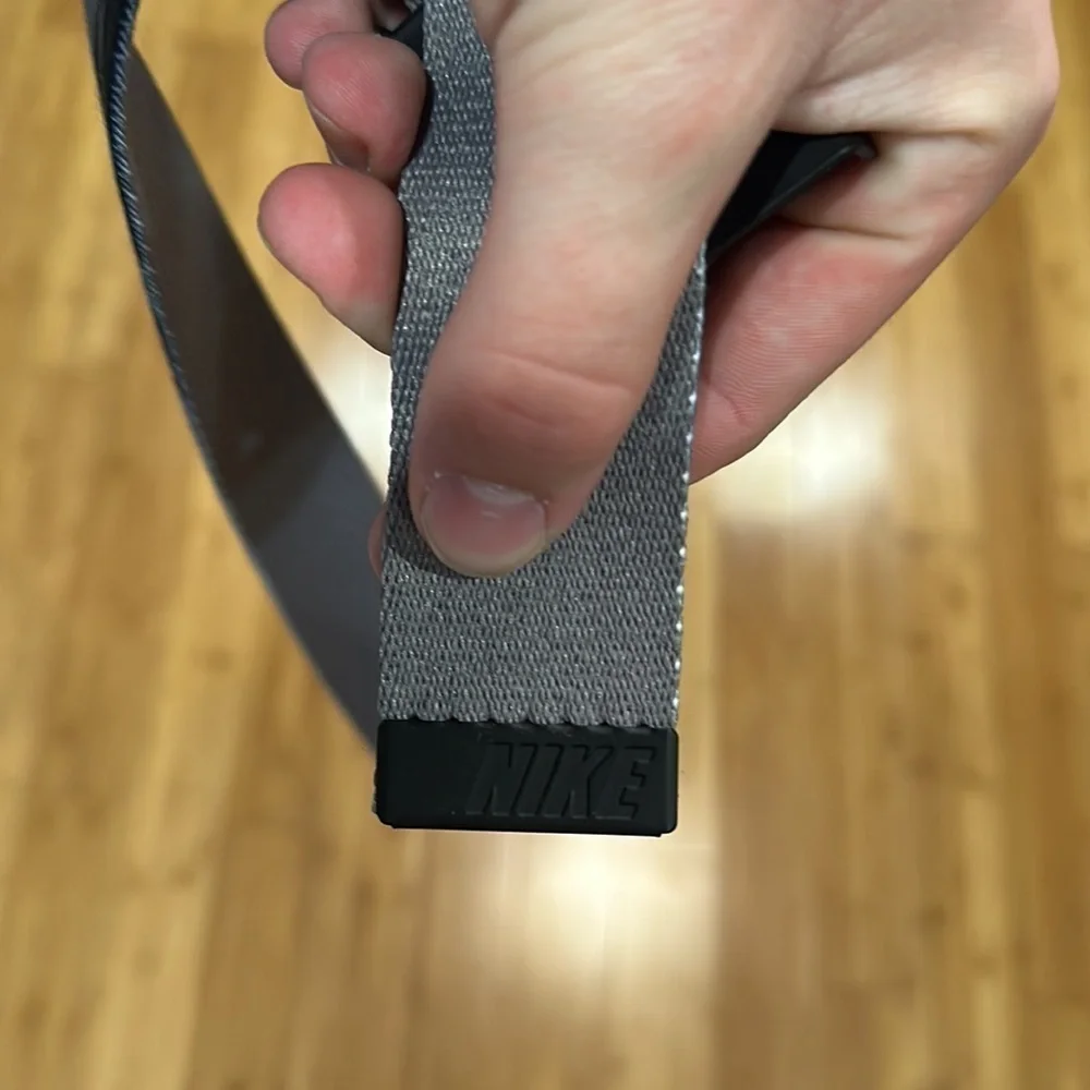 Nike men’s belt
